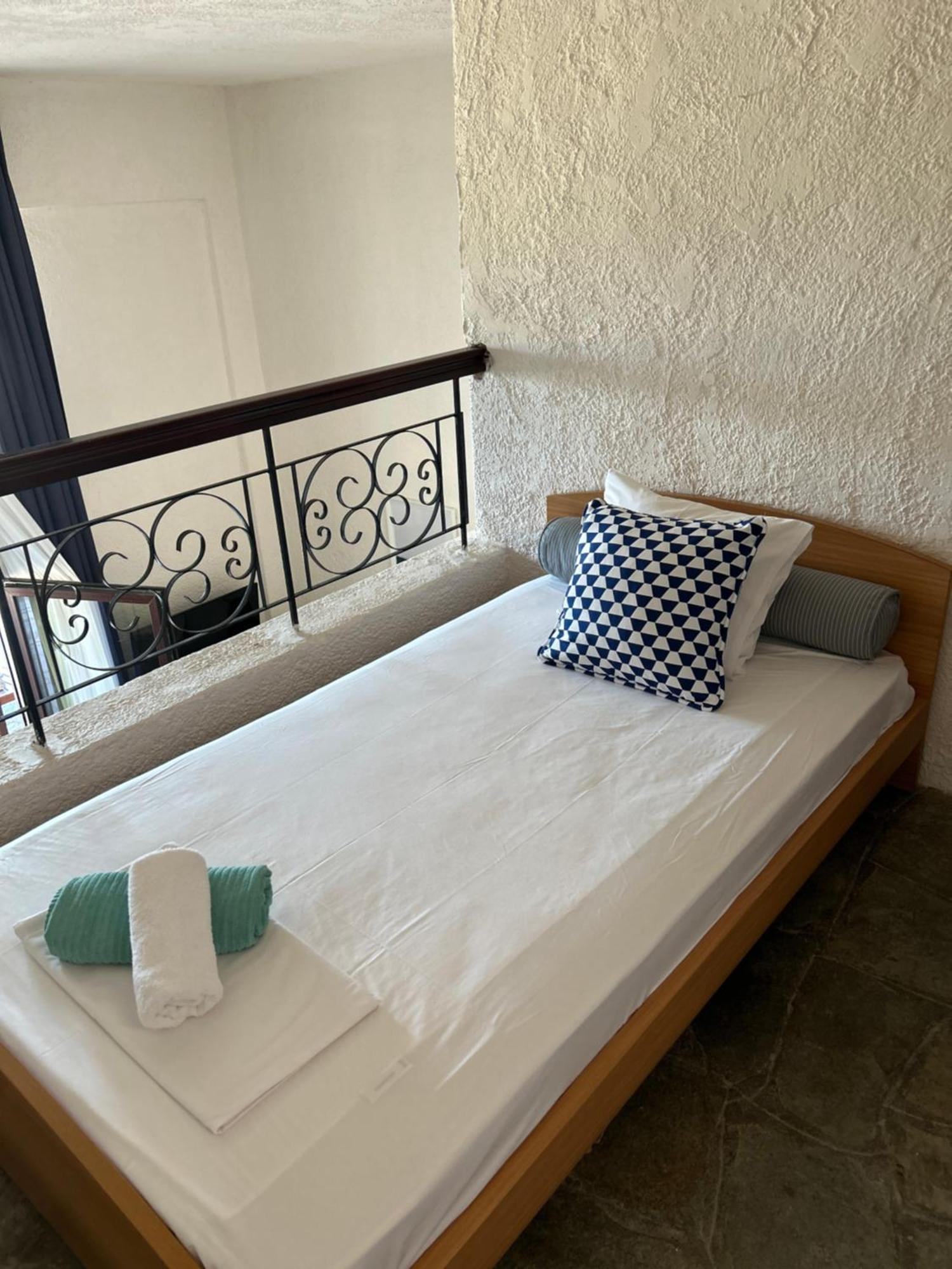 White Blossom Villa #Fourka Skála Foúrkas Exterior foto